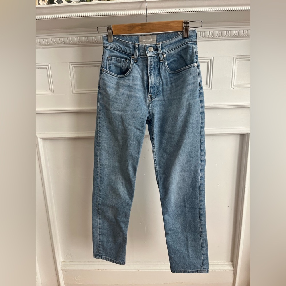 Everlane Womens’s The Cheeky Straight Jeans